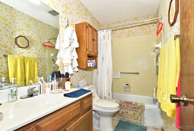 11010 E 13th Street 48, Tulsa, OK 74128