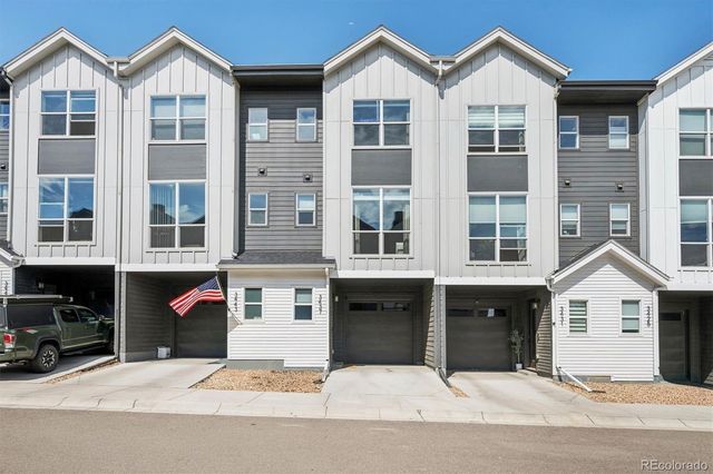 3437 W 63rd Place, Denver, CO 80221