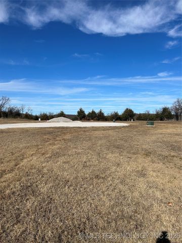 05 W 43rd Street N, Tulsa, OK 74126