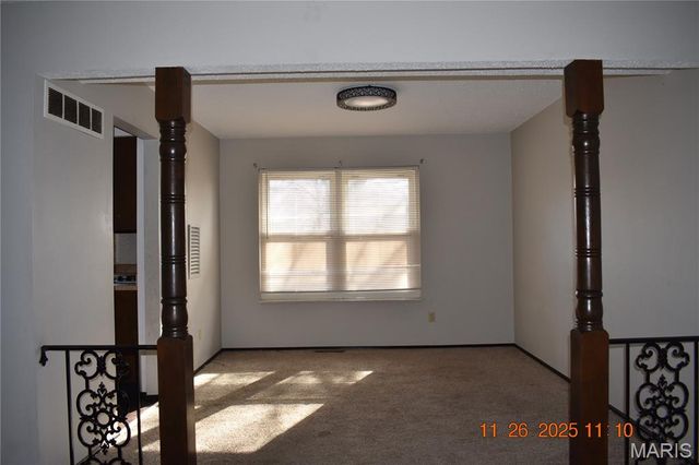 3938 Hirondelle Lane, Florissant, MO 63034