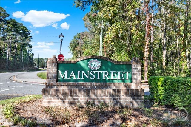 387 Shady Hill Circle, Richmond Hill, GA 31324