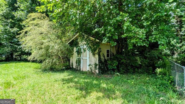 3985 Lindsey Drive, Decatur, GA 30035