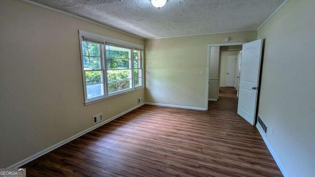 3985 Lindsey Drive, Decatur, GA 30035