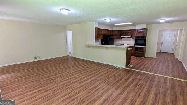 3985 Lindsey Drive, Decatur, GA 30035