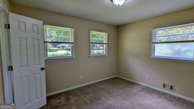 3985 Lindsey Drive, Decatur, GA 30035