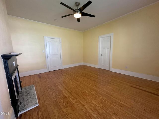 201 N Massey Street, Selma, NC 27576