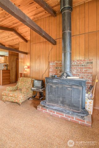 824 Hassalo Avenue SE, Ocean Shores, WA 98569