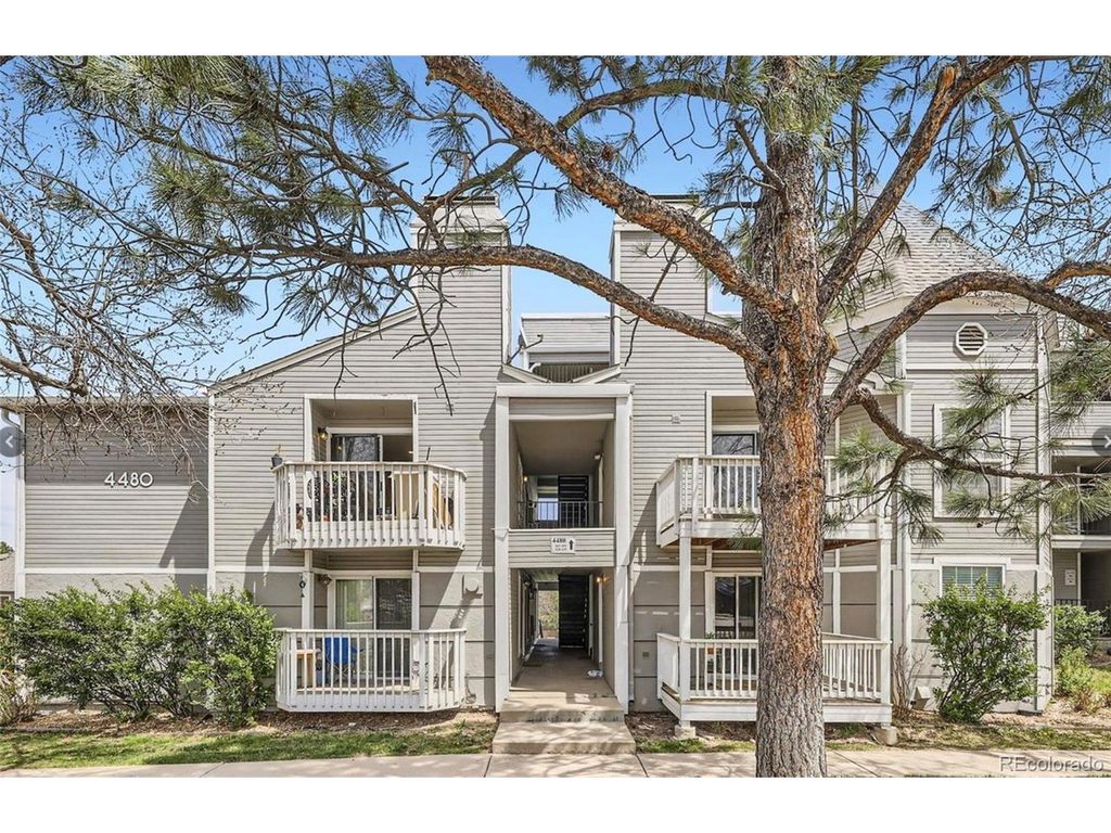 4480 S Pitkin St 127, Aurora, CO 80015