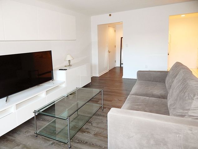 10 Rogers 317, Cambridge, MA 02142