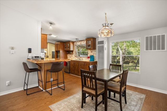 363 Elm Pass 2 Rd, Center Point, TX 78010