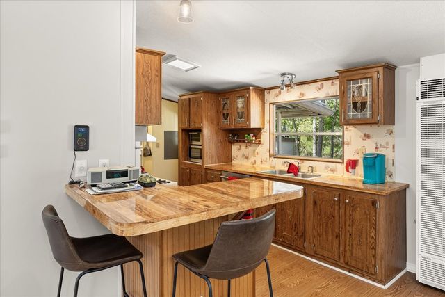 363 Elm Pass 2 Rd, Center Point, TX 78010