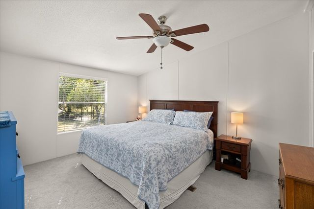 363 Elm Pass 2 Rd, Center Point, TX 78010