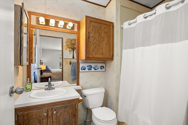 363 Elm Pass 2 Rd, Center Point, TX 78010