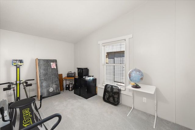 363 Elm Pass 2 Rd, Center Point, TX 78010