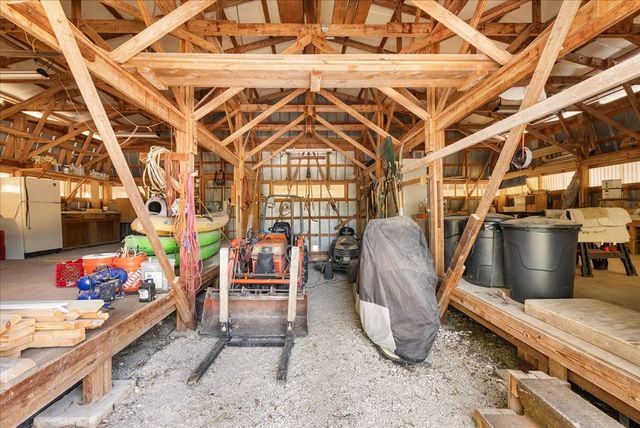 363 Elm Pass 2 Rd, Center Point, TX 78010