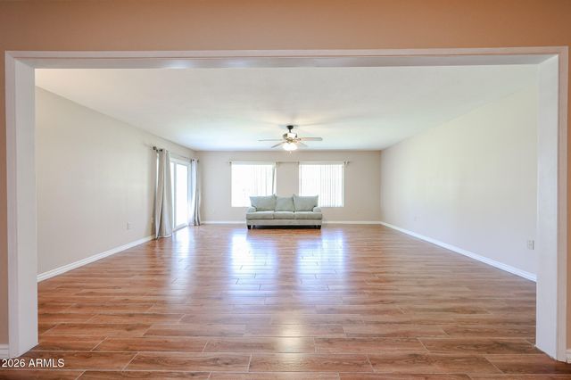 9726 W SHASTA Drive, Sun City, AZ 85351