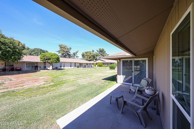 9726 W SHASTA Drive, Sun City, AZ 85351