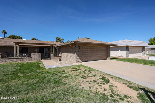 9726 W SHASTA Drive, Sun City, AZ 85351