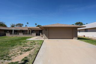 9726 W SHASTA Drive, Sun City, AZ 85351
