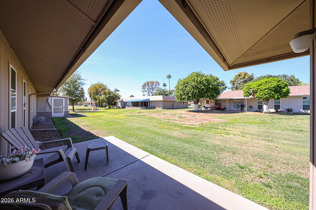 9726 W SHASTA Drive, Sun City, AZ 85351 — photo 5