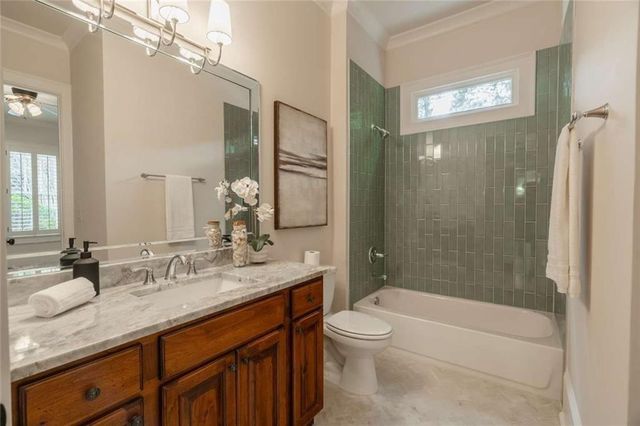 1364 Manget Way, Dunwoody, GA 30338