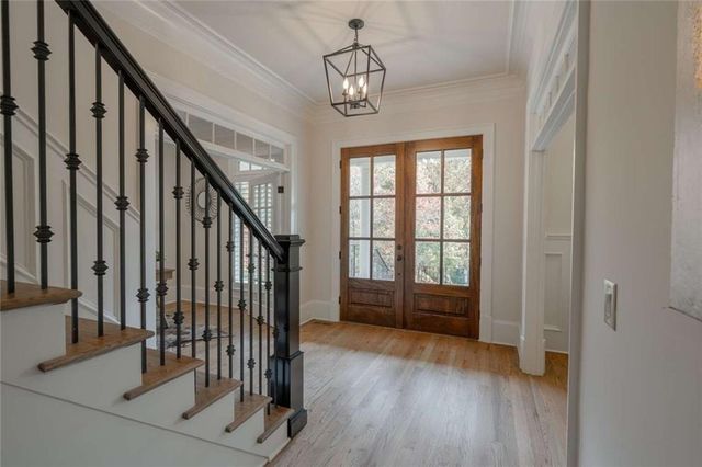 1364 Manget Way, Dunwoody, GA 30338