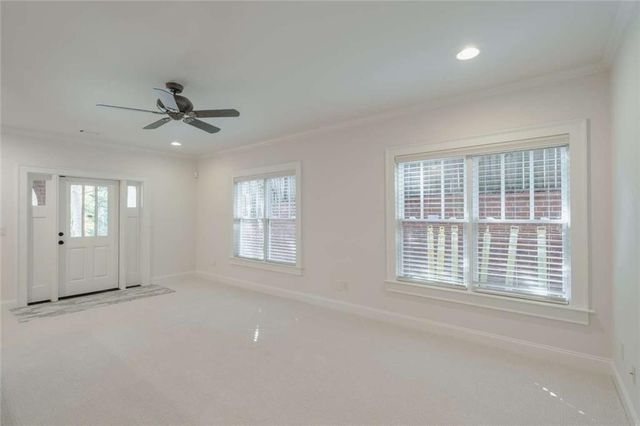 1364 Manget Way, Dunwoody, GA 30338