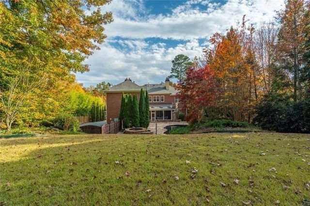 1364 Manget Way, Dunwoody, GA 30338