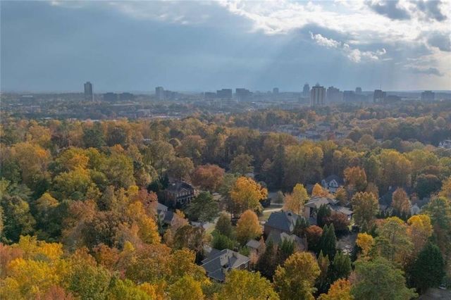 1364 Manget Way, Dunwoody, GA 30338