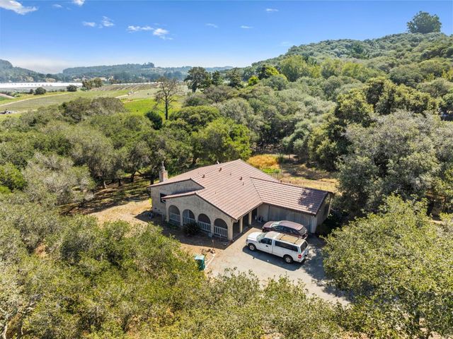 16815 Little Hill Lane, Royal Oaks, CA 95076