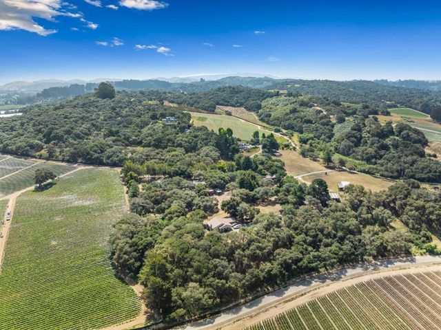 16815 Little Hill Lane, Royal Oaks, CA 95076