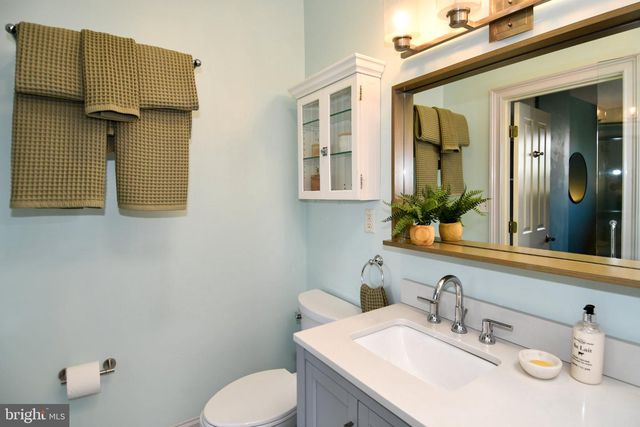928 MADISON ST NW, Washington, DC 20011