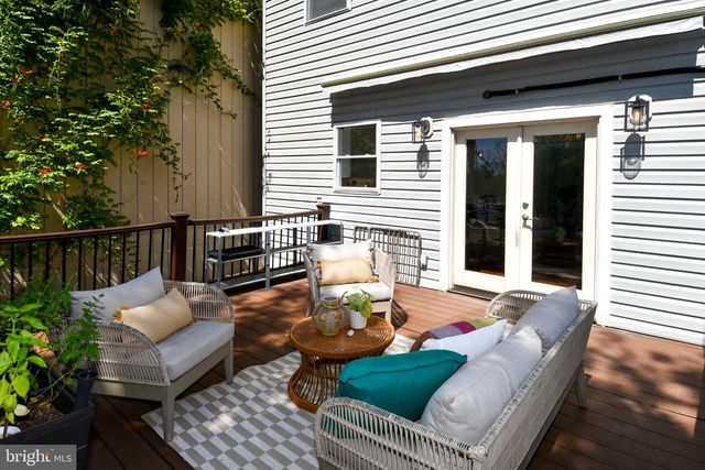 928 MADISON ST NW, Washington, DC 20011