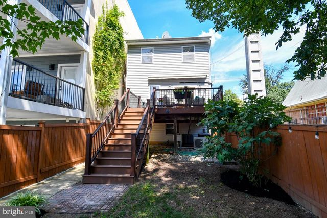 928 MADISON ST NW, Washington, DC 20011