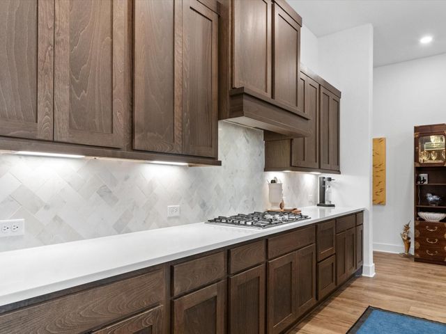 8513 Alford Point Drive, Magnolia, TX 77354