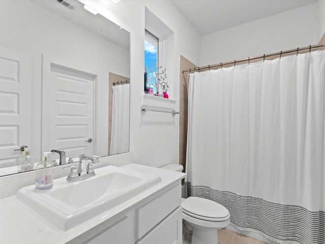 8513 Alford Point Drive, Magnolia, TX 77354
