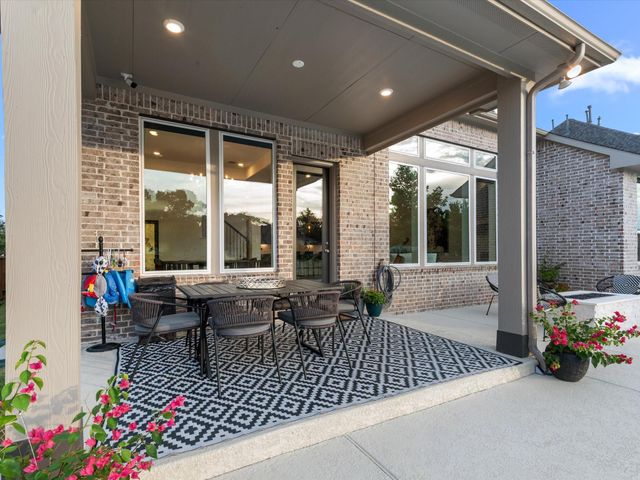 8513 Alford Point Drive, Magnolia, TX 77354