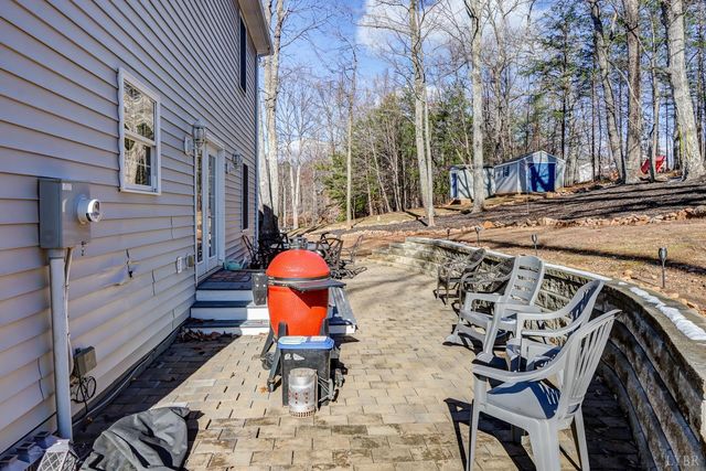 2487 Cifax Road, Goode, VA 24556