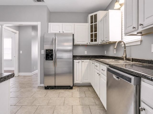 5818 Richmond Avenue, Dallas, TX 75206