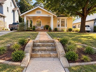5818 Richmond Avenue, Dallas, TX 75206