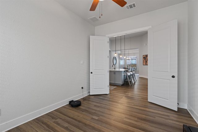 312 Rieti PKWY, Liberty Hill, TX 78642