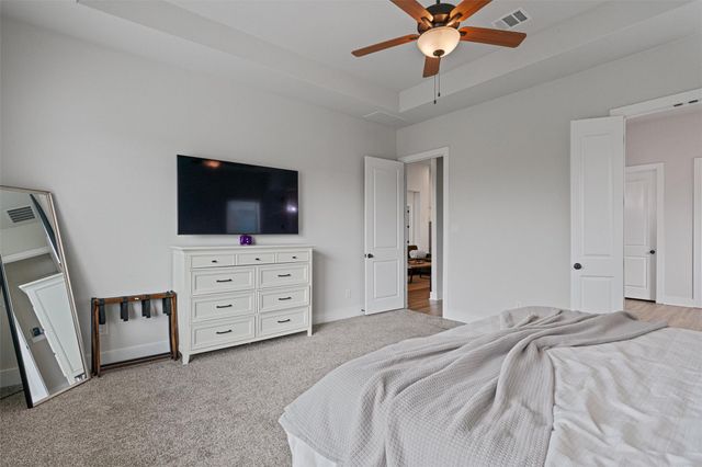 312 Rieti PKWY, Liberty Hill, TX 78642