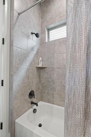 312 Rieti PKWY, Liberty Hill, TX 78642