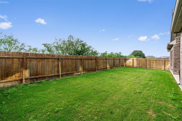 312 Rieti PKWY, Liberty Hill, TX 78642
