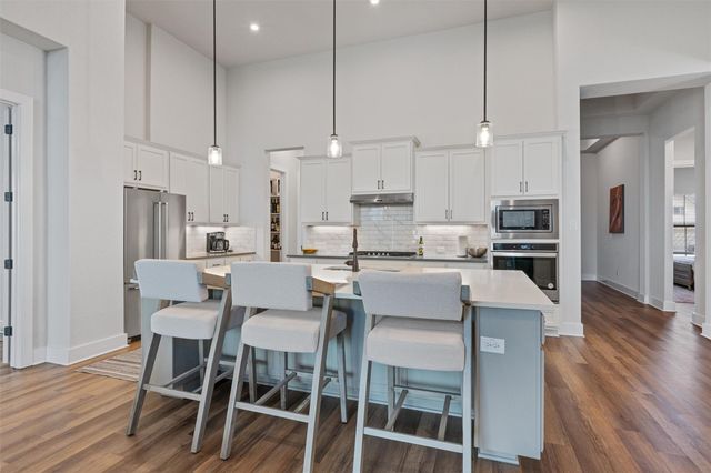 312 Rieti PKWY, Liberty Hill, TX 78642