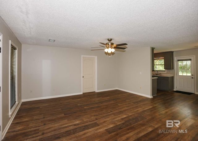 2603 Scarlet Drive, Bay Minette, AL 36507