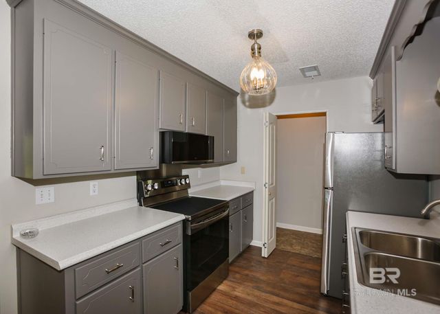 2603 Scarlet Drive, Bay Minette, AL 36507