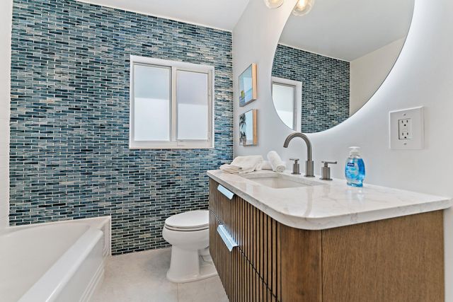 4300 Washington Road, West Palm Beach, FL 33405