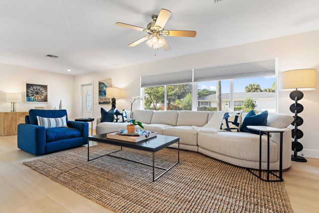 4300 Washington Road, West Palm Beach, FL 33405