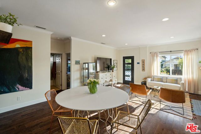 3434 7th Avenue, Los Angeles, CA 90018